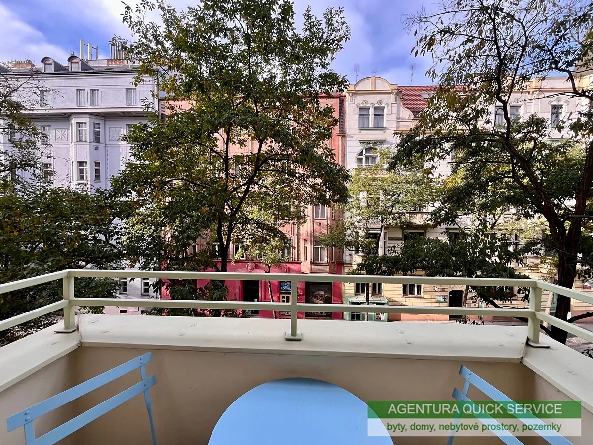 Pronájem bytu 1+kk 30 m²